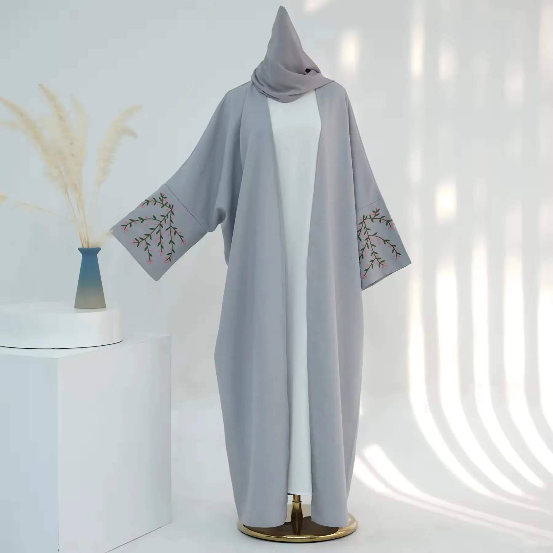 2024 Eid Ramadan Bloemen Borduurwerk Abaya Bescheiden Kleding Dubai Abaya Kalkoen Linnen Kimono Islamic Kleding