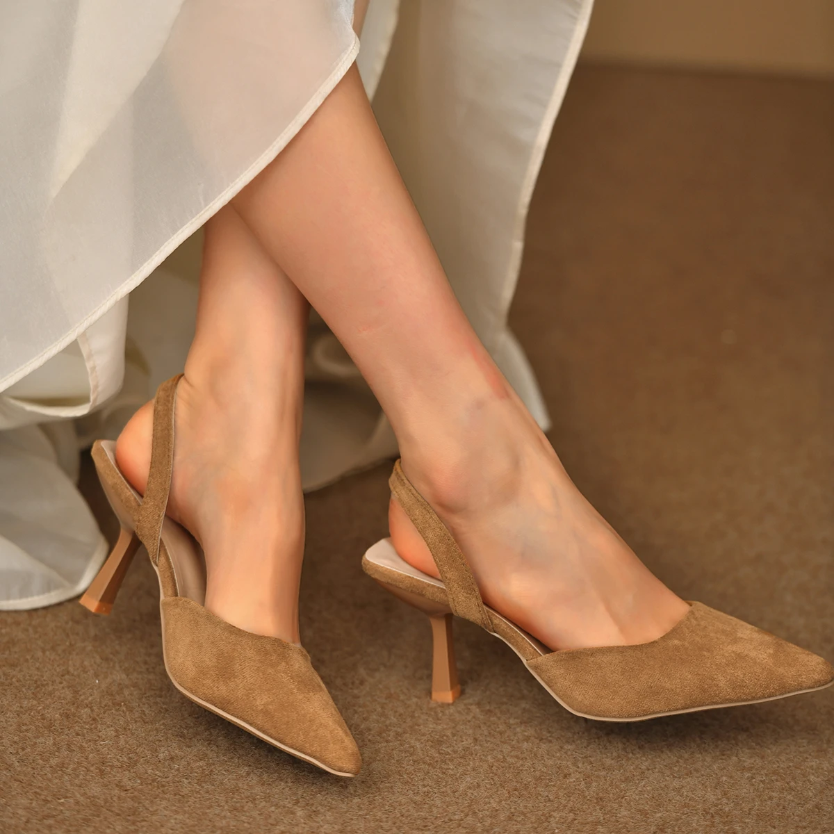 

Elegant Suede Slingback Heels with V-Neck Detail, Lightweight & Versatile, Ideal for Weddings, Parties and All-Day Wear