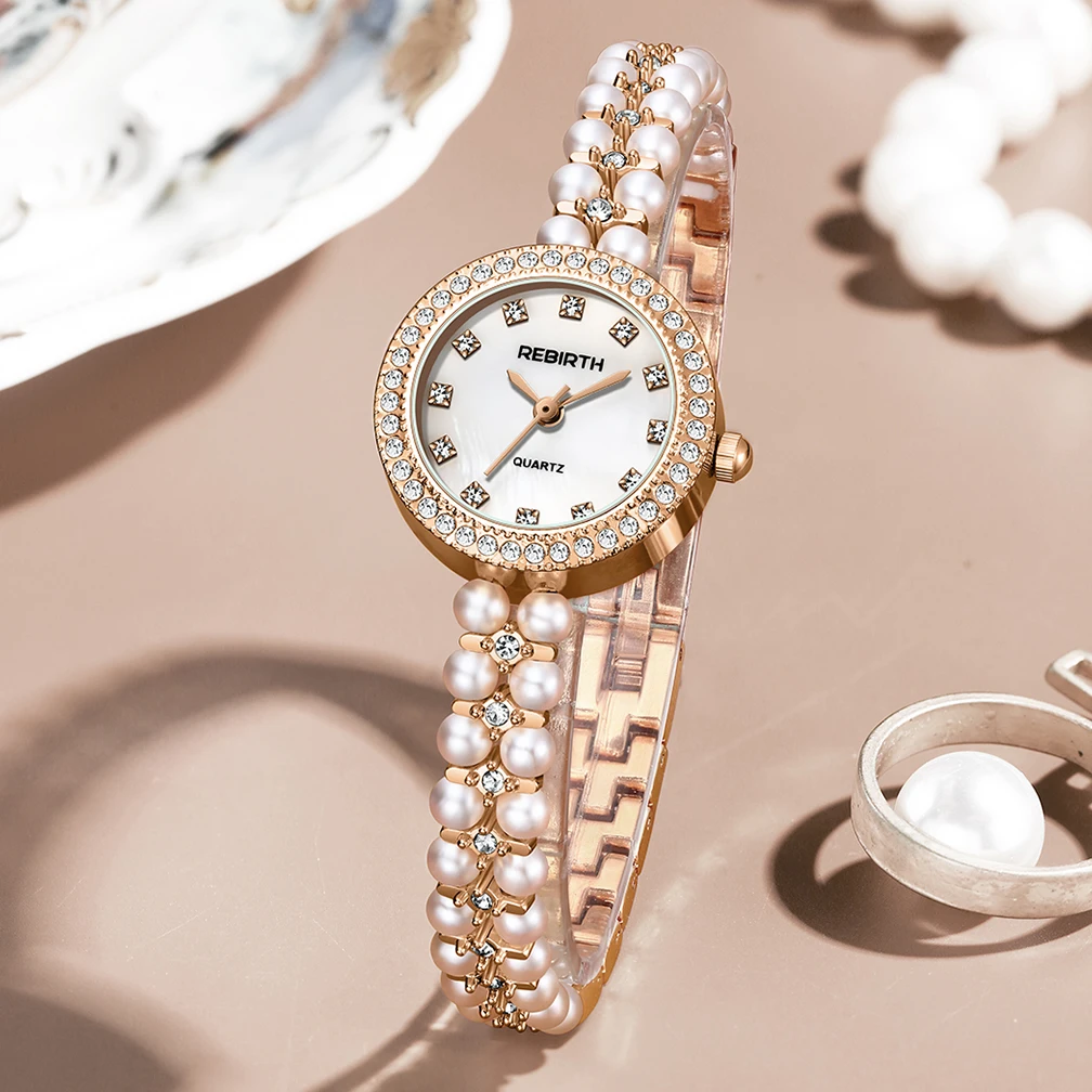 ساعة سوار فاخرة جديدة مرصعة باللؤلؤ، ساعة كوارتز نسائية عصرية صغيرة الحجم