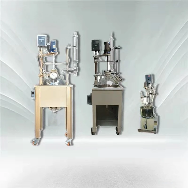 Jednowarstwowy reaktor szklany Laboratoryjny reaktor destylacyjny z borokrzemianu Wielofunkcyjne mieszanie próżniowe