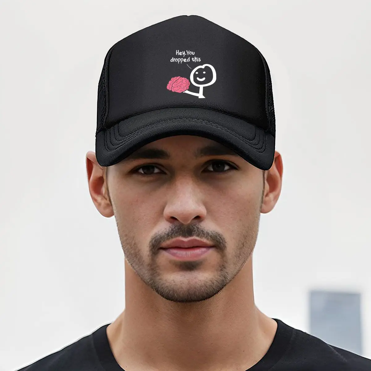 قبعة بيسبول شبكية بتصميم فني من Brain Drop Humorous - مستوحاة من النص الغريب