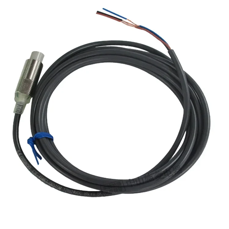 

E2E-X5ME1 .. Proximity Switch E2E-X5ME1-Z Three-wire Inductor DC24V