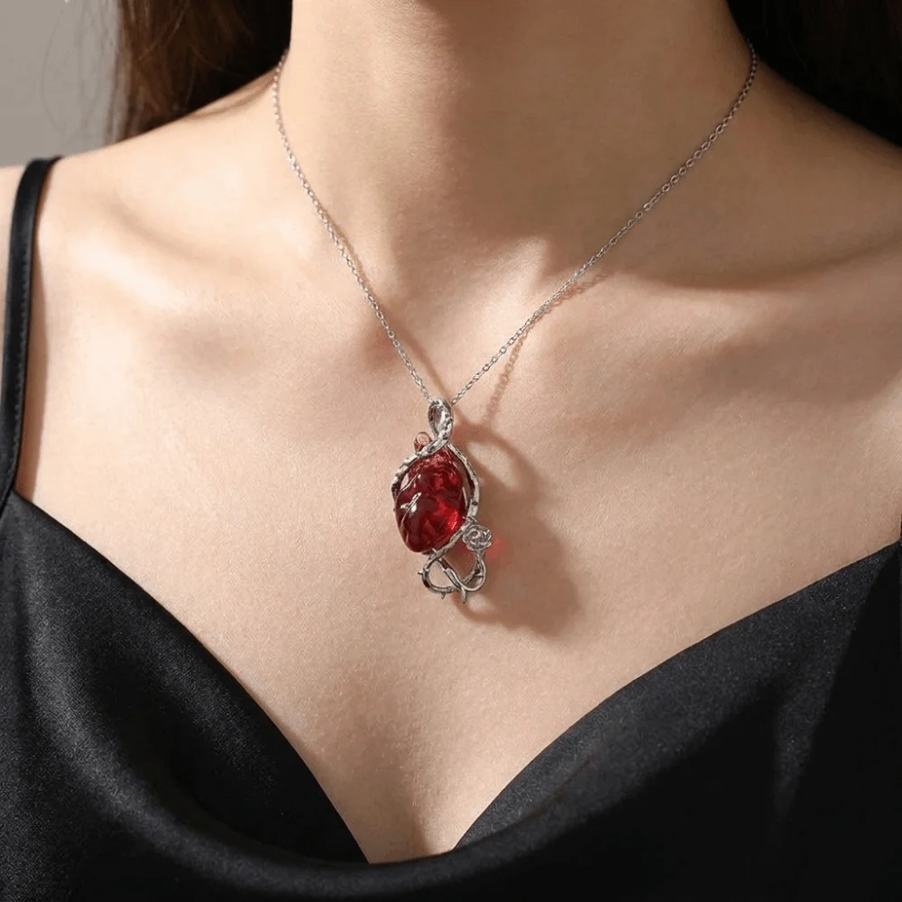 Stainless Steel Heart Pendant Necklace Openable Coffin Dark Red Crystal Skull Choker Thorn Vine Flower Punk Skull