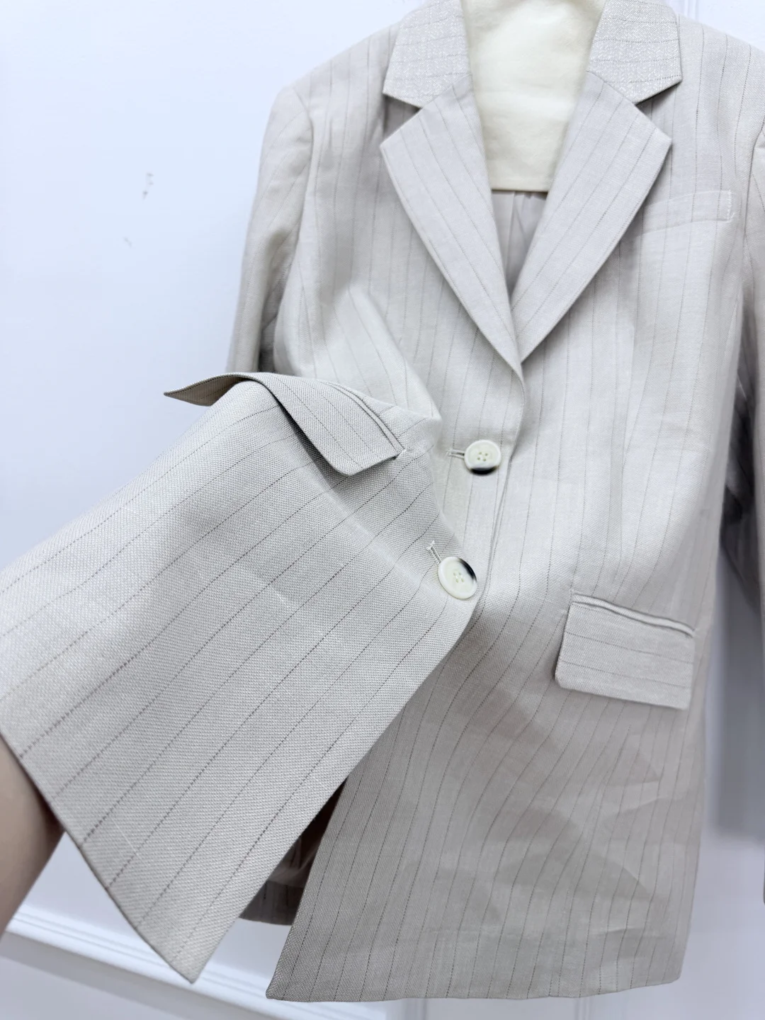 

Spring/Summer Striped Linen Vest, Suit, Wide-Leg Pants, Three-Piece Set For Women - Elegant Casual Suit