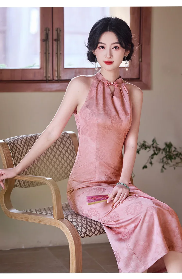 

Pink 2025 New Style Sexy Halterneck Chinese Style New Elegant Long Cheongsam Young Sleeveless Print Summer Qipao Dress