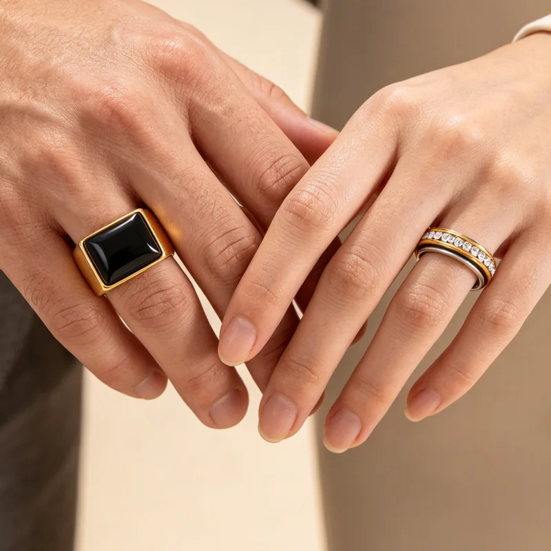 conjunto-de-aneis-de-casal-aco-inoxidavel-dourado-com-Onix-preto-quadrado-incrustado-aneis-de-dedo-marcantes-para-encontros