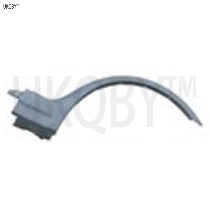 

Усиленная правая накладка на колесо, передняя левая 51713401807 51713401808 51713405817 51713405818