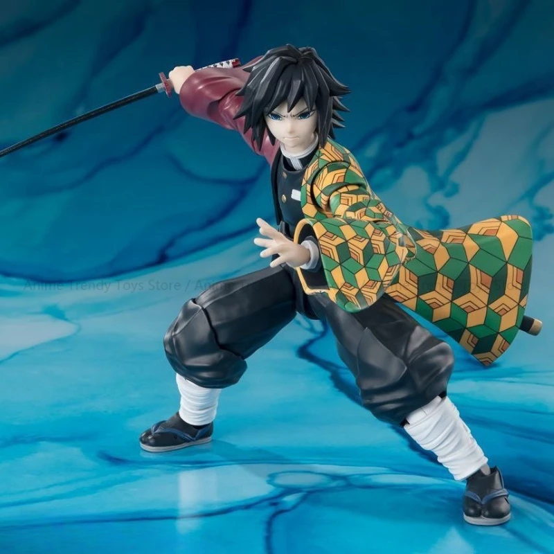 W magazynie Bandai Original S.H.Figuarts SHF Demon Slaye Giyu Tomioka Anime Model postaci Gotowa zabawka Prezent dla dzieci WY