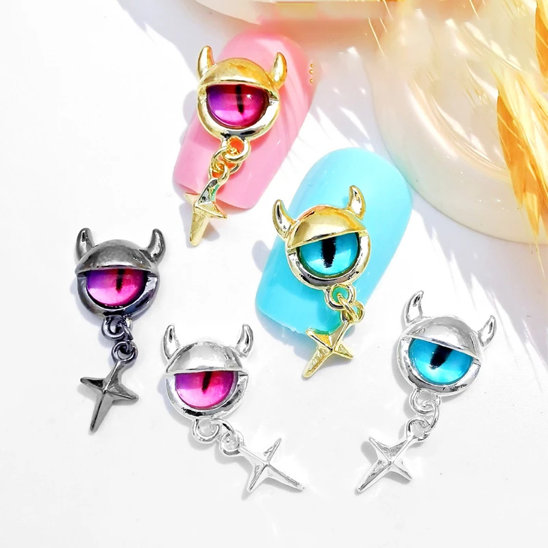10pcs Devil Cat Eye Nails Charms 3D Luxury Rhinestones Alloy Pendant Nail Art Decorations DIY Metal Flatback Manicure Accessory