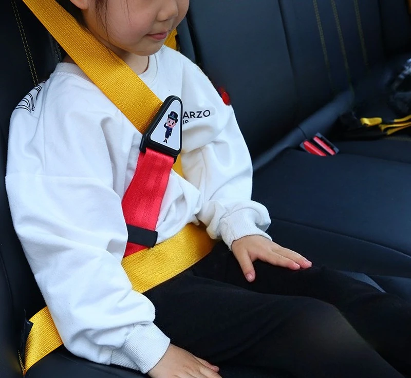 Car Child Seat Belt Retainer Adjustment and Fixation Anti-stroke Belt Children Shoulder Guard Buckle Seatbelt Adjuster
