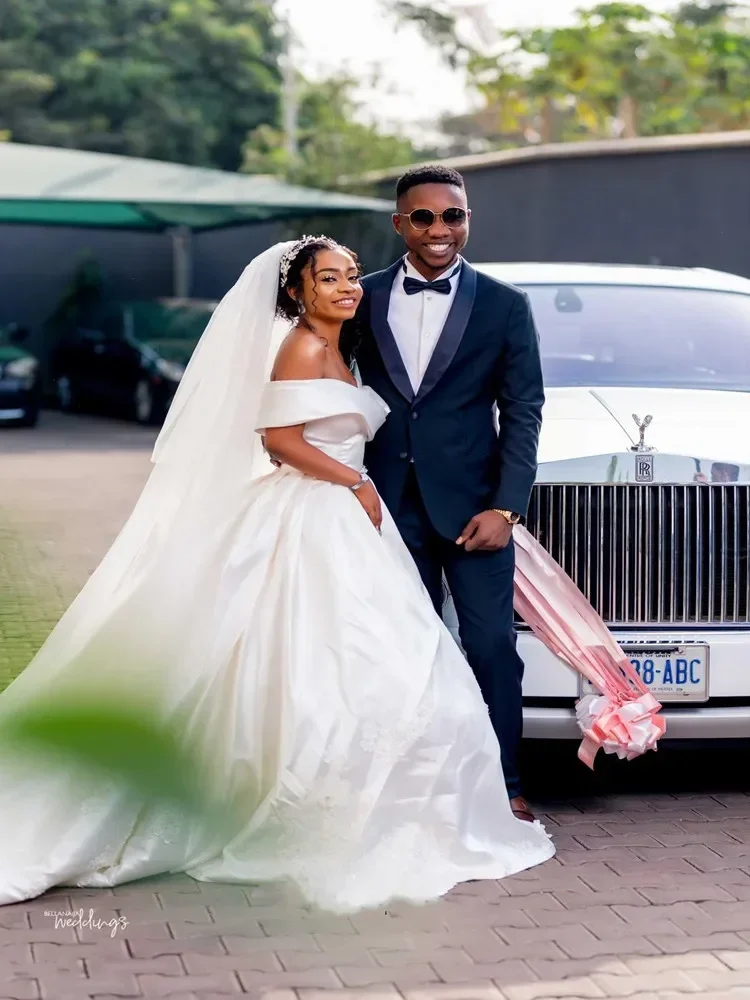 Vestido De novia De satén con forma De corazón, sencillo, personalizado, con tren De barrido, sin hombros, vestidos De novia africanos