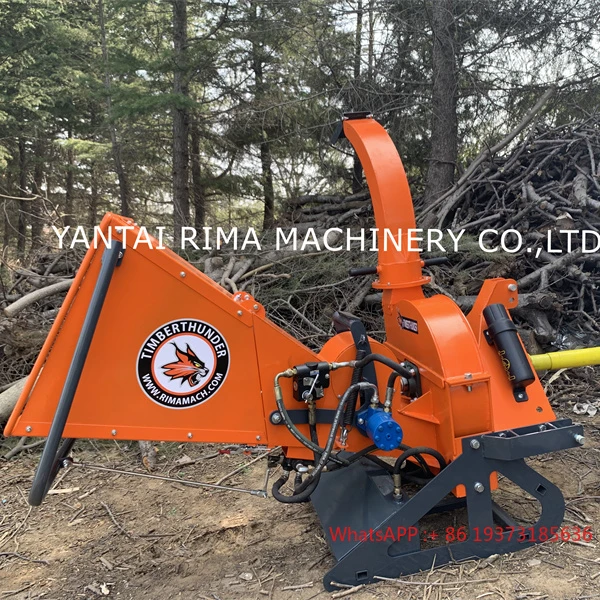 Il trattore per cocco in legno Rima PTO utilizza la cippatrice per legno PTO per macchine forestali con CE