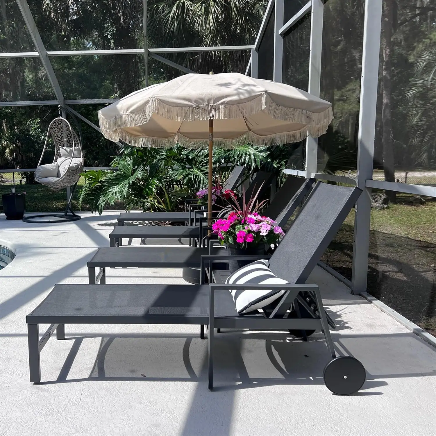 Outdoor Chaise Lounge with Wheels Armrests Aluminum Pool Lounge Chairs Set of 4 Patio Chaise Lounge with 5 Position, Customized