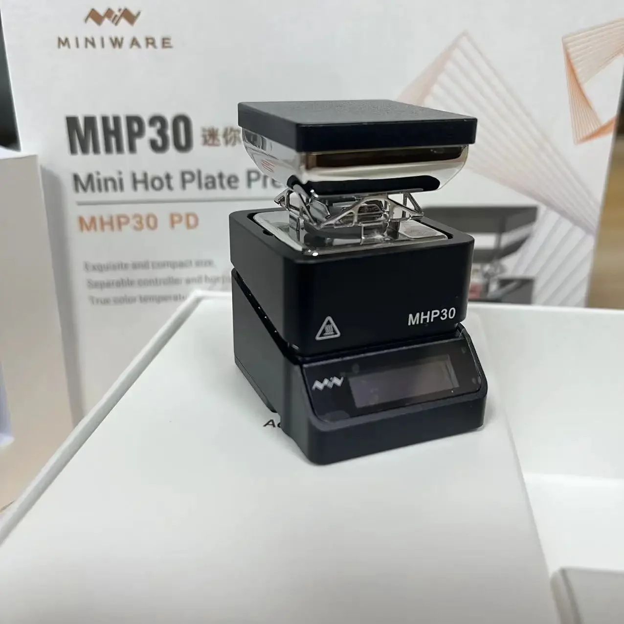 

MHP30 Мини-паяльная пластина SMD предварительный нагреватель предварительного нагрева паяльная станция печатная плата пайка распайка нагревательная пластина инструмент для ремонта светодиодной ленты