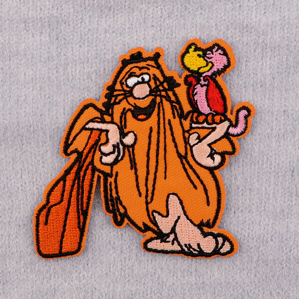 Рисунок 6 - Забавная нашивка в виде пещерного человека