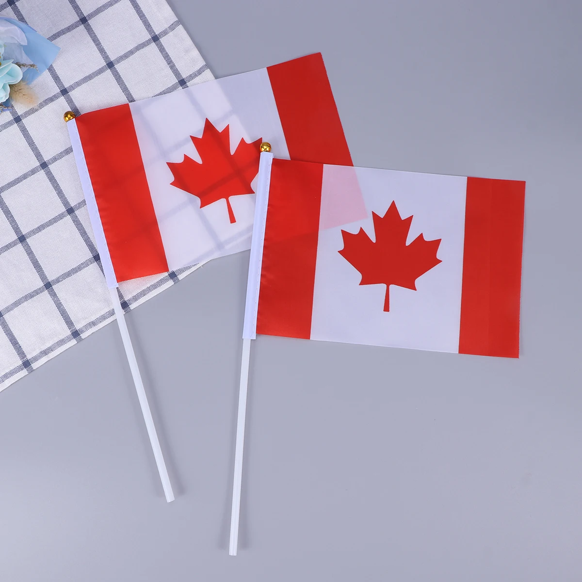 

50 Pcs Hand Waving Flag Mini Country Banner Competitions Handheld Canada Flags World Stick of