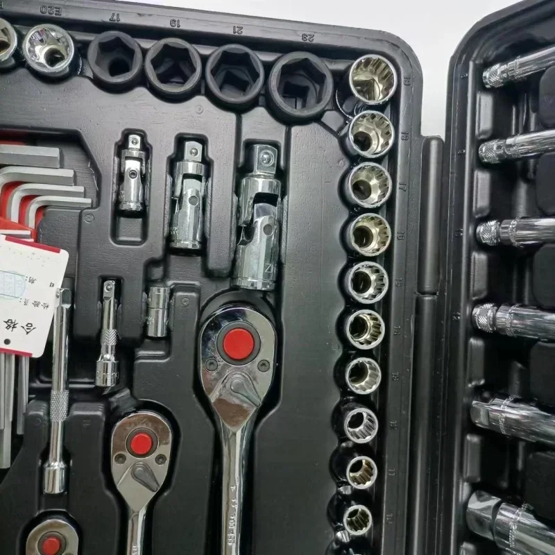 ใหม่ Multi-sppecification ratchet spanner ฮาร์ดแวร์รถซ่อมชุดเครื่องมือจุดช่างเครื่องมือฮาร์ดแวร์ซ่อมรถยนต์ 121 ชิ้นเครื่องมือ s