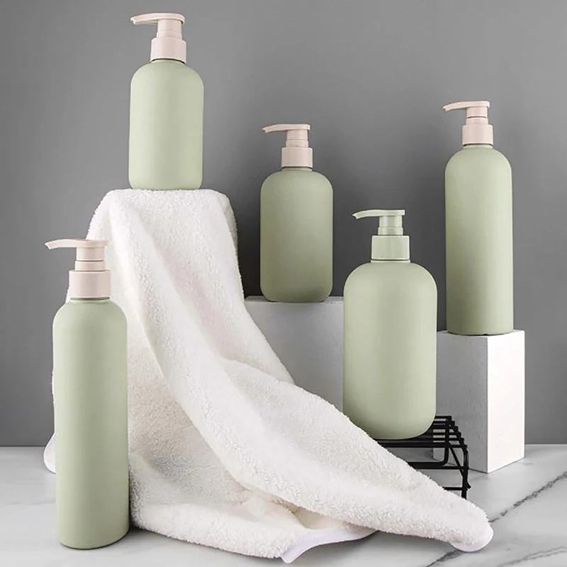 New Refillable Foaming Soap Dispenser Green Round Shoulder Body Lotion Bottle Subpackage Press Shampoo Bath