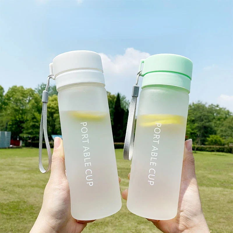 Water Bottle 600/800ml Portable Travel Sport Bottle Equipped with Filter Children's School Anti Drop Water Cup with Lifting Rope