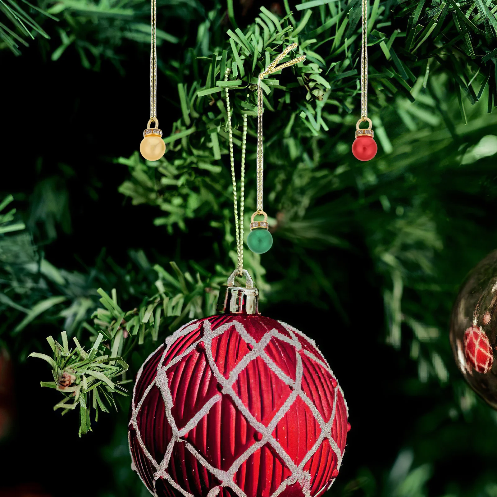 

150Pcs Mini Christmas Tree Baubles Glitter Balls Hanging Ornaments Xmas Holiday Decoration Pendant Mini Tree Ornaments