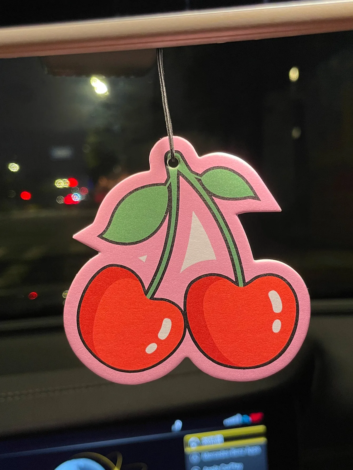 أقراص عطر السيارة الوردية الحلوة الكرز فريزيا برائحة الكمثرى البريطانية، عطر السيارة المستورد، معطّر الهواء الطبيعي، أقراص الرؤية الخلفية للسيارة، إزالة الروائح الكريهة للجنسين، عطر طبيعي مخصص لخزانة الملابس الفاخرة، عطر فئة الخمس نجوم للفندق #5