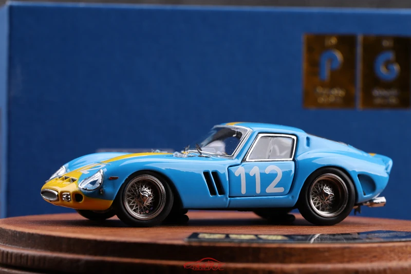 PGM 1:64 250GTO 112# Exhibition Version Simulation Limited Edition All Open Alloy Metal Static Car Model Toy Gift