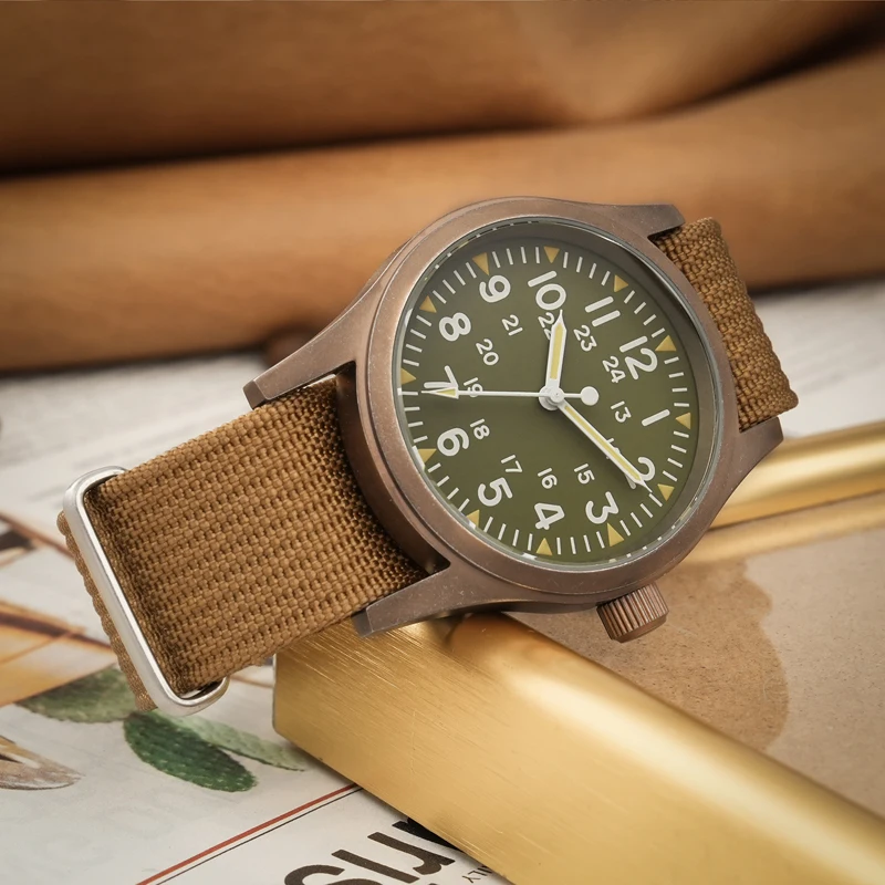 Montre Militado ML05 Field, acier inoxydable bronze vintage, saphir Shoous, mouvement à quartz VH31, 38mm