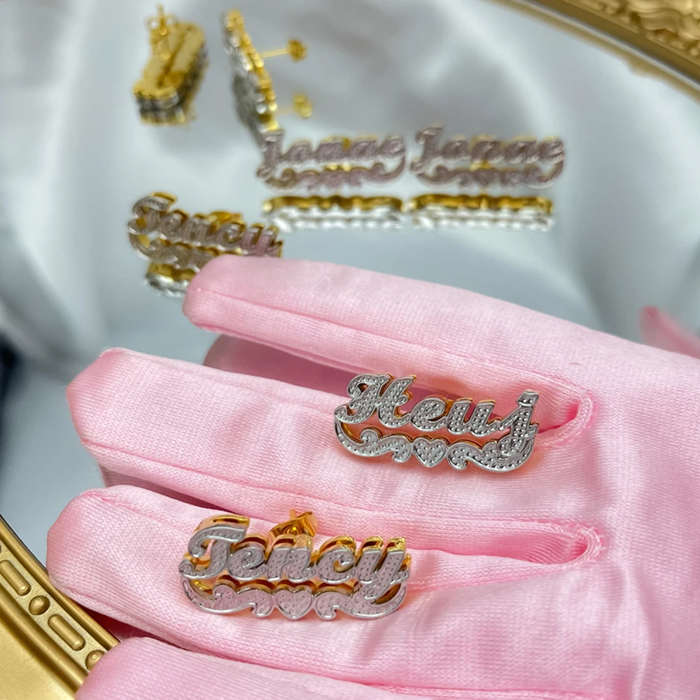 Pendientes de tuerca de acero inoxidable personalizados, Pendientes chapados en 3D con nombre, pendientes personalizados de doble Color para regalo de mujer