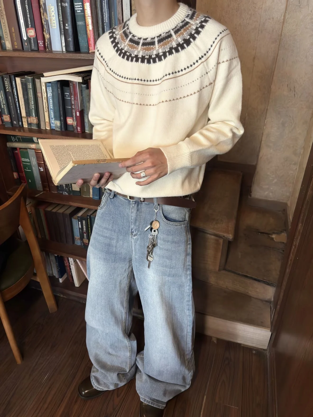 

Autumn Winter Knitted Sweater Men's Casual round Ne Texture Resistant Faion College Sle Long Sve Warm Geometric Pattern