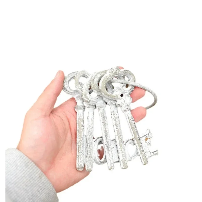 

Cast Iron Keychain Garden Wall Ornaments Creative Decorative Hanging Garden Groceries