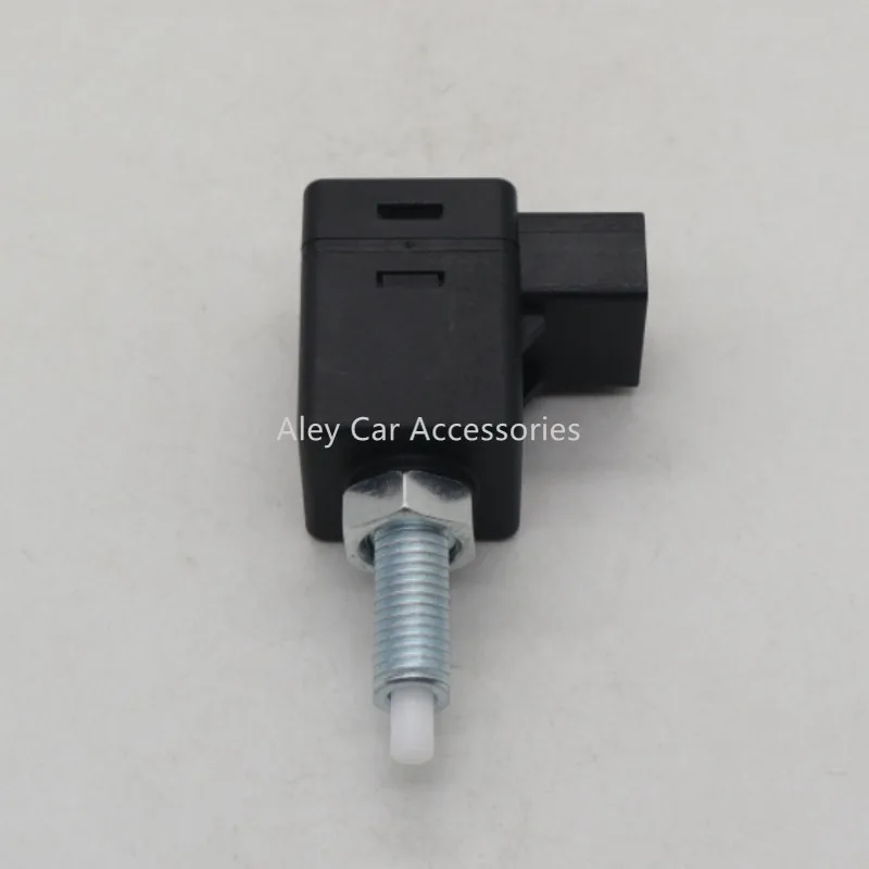 93810-2J000 938102J000 Brake Light Switch For Hyundai H100 Starex H-1 Kia Bongo