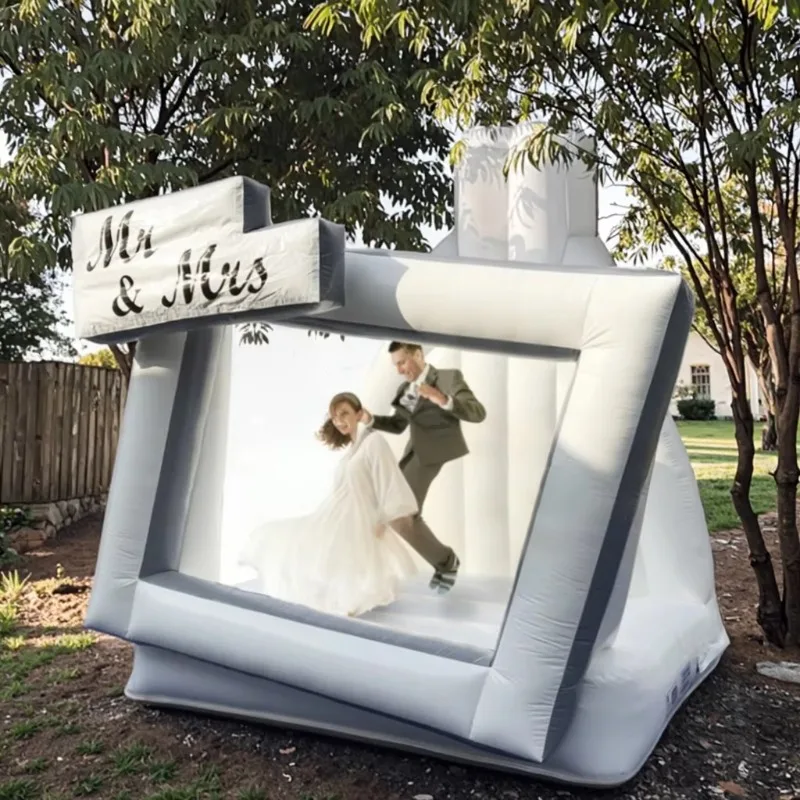 Inflatable Wedding Bodyguard Inflatable Photo Booth with Jumping Bed Wedding Party