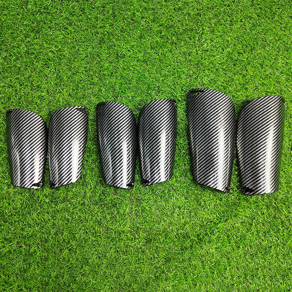 

Ultralight Carbon Fiber Football Shin Holder Shin Pads Strapless Breathable Pads Soccer Shin Guards Leg Guard Protective