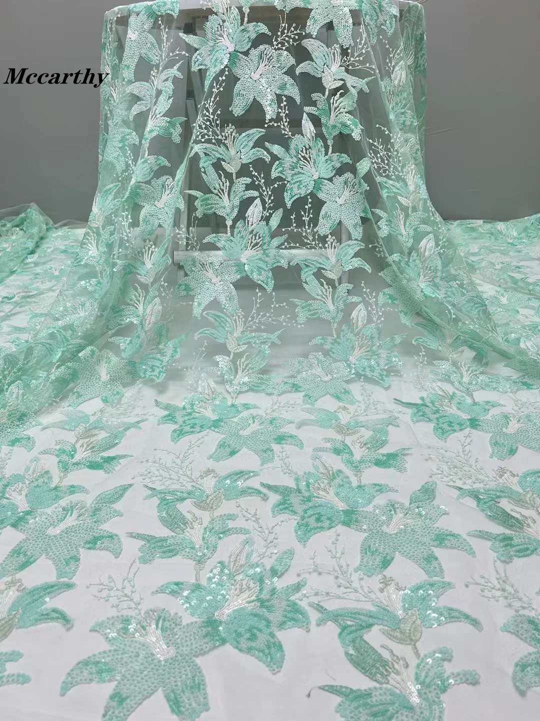 

African Mesh Lace Fabric Luxury Sequins 2024 Latest Design Nigerian Tulle Sequins Lace Fabric for Women Party Dresses Sewing