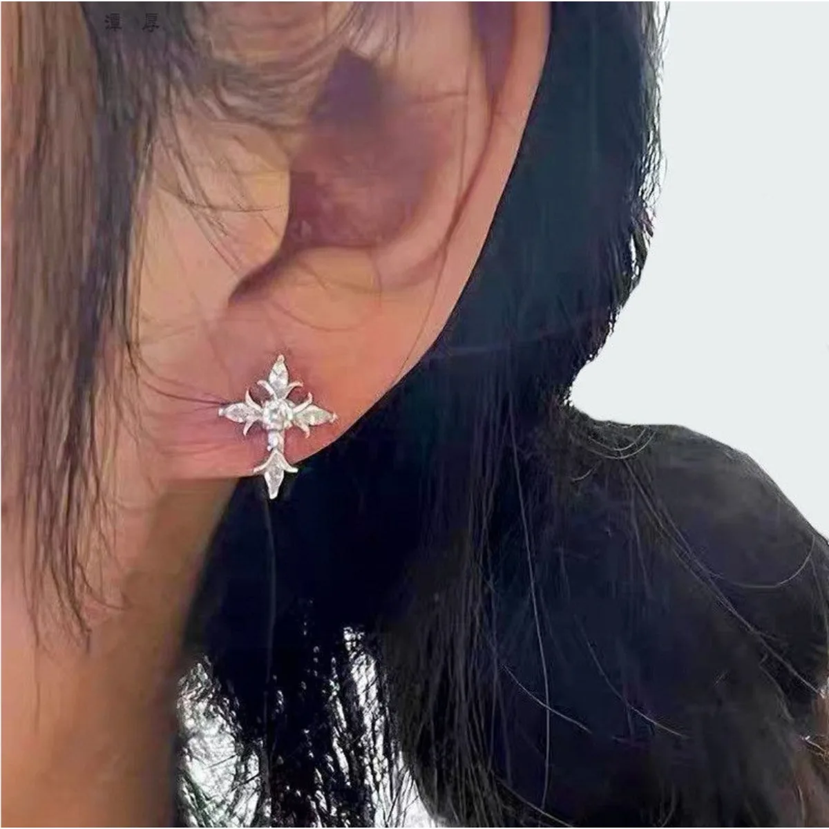 Shiny Zircon Cross Stud Earrings for Women Korean Fashion Stainless Steel Earring Daily Birthday Party Y2K Jewelry Gifts