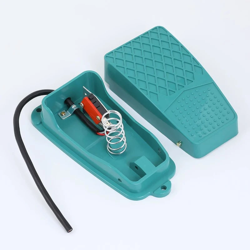 AC 250V 10A SPDT NO NC Nonslip Metal Momentary Power Foot Pedal Switch Green TFS-101