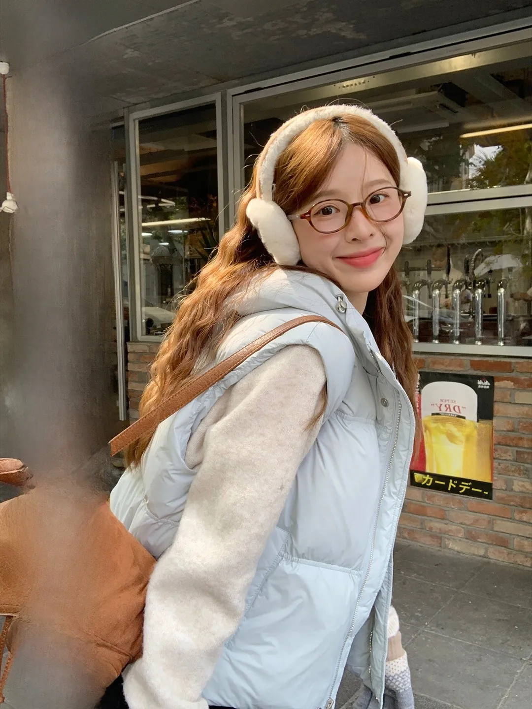 

Women's Faionable Loose Fit Hooded Vest down Jaet 2025 Winter New Korean Sle Versatile Slimming Outerwear