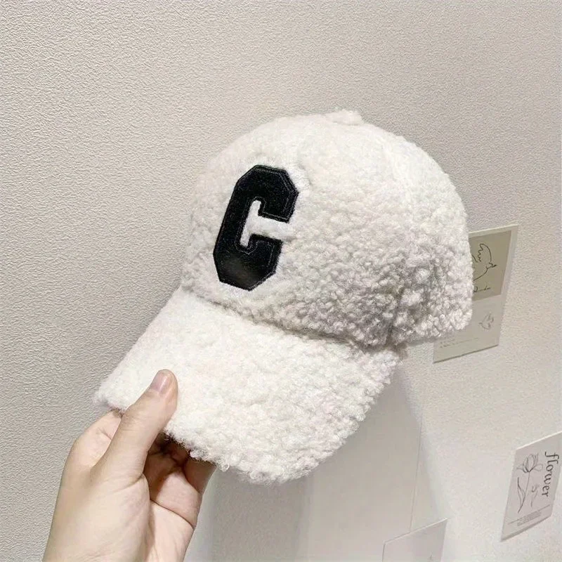 Lamb Wool Solid Color Duckbill Cap C Letter Embroidery Baseball Cap Woman Winter Travel Outdoor Warm and Thickened Casquette