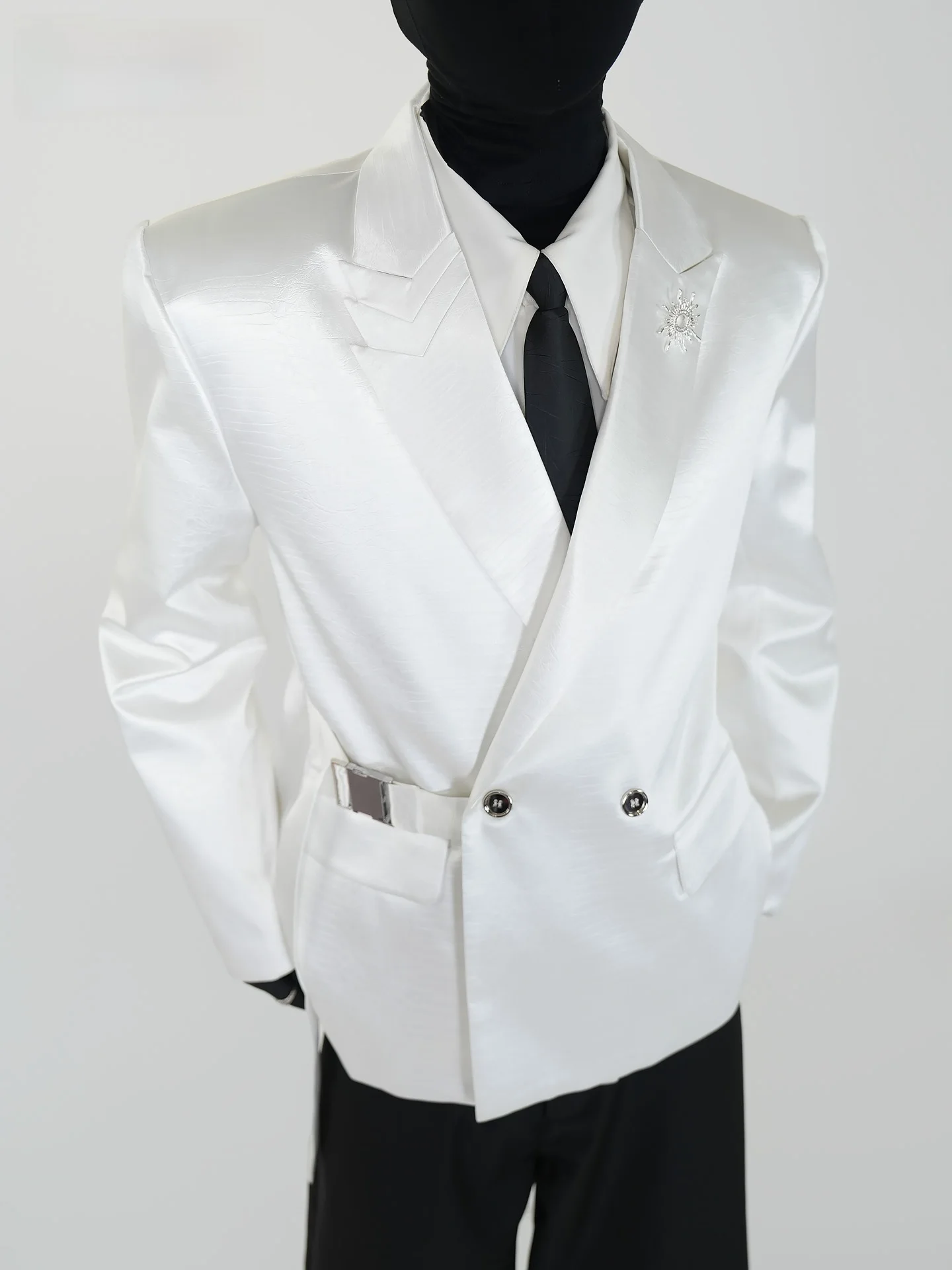 VE2 Men's Faion Ow …