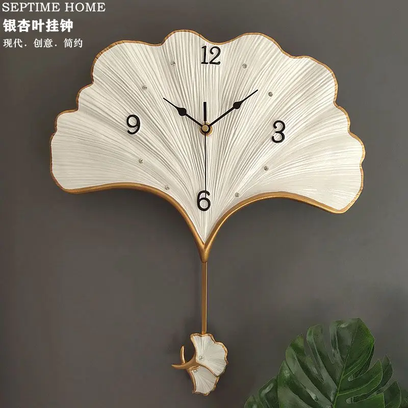 

New Ginkgo Biloba Swaying Wall Clock Fashion Personality Creative Resin Home Mute Quartz