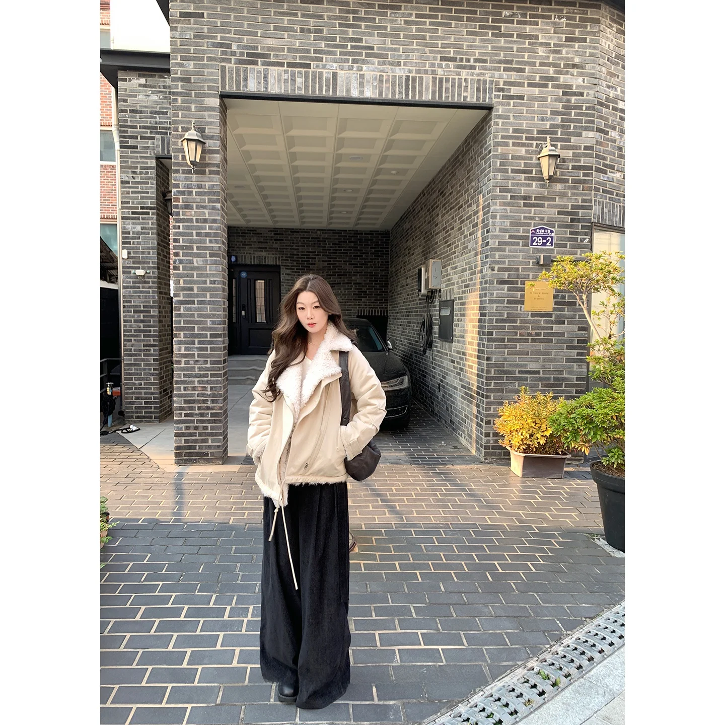 

Американская ретро-куртка-пилот из искусственного меха ягненка, цельная, с воротником-стойкой, на молнии, утепленная, с длинными рукавами