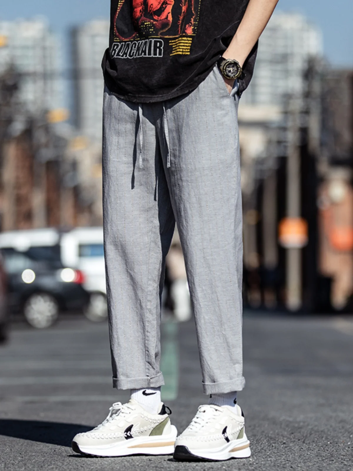 

Японские мужские летние тонкие хлопковые льняные брюки-чинос премиум-класса с отворотами, свободного прямого кроя, в полоску