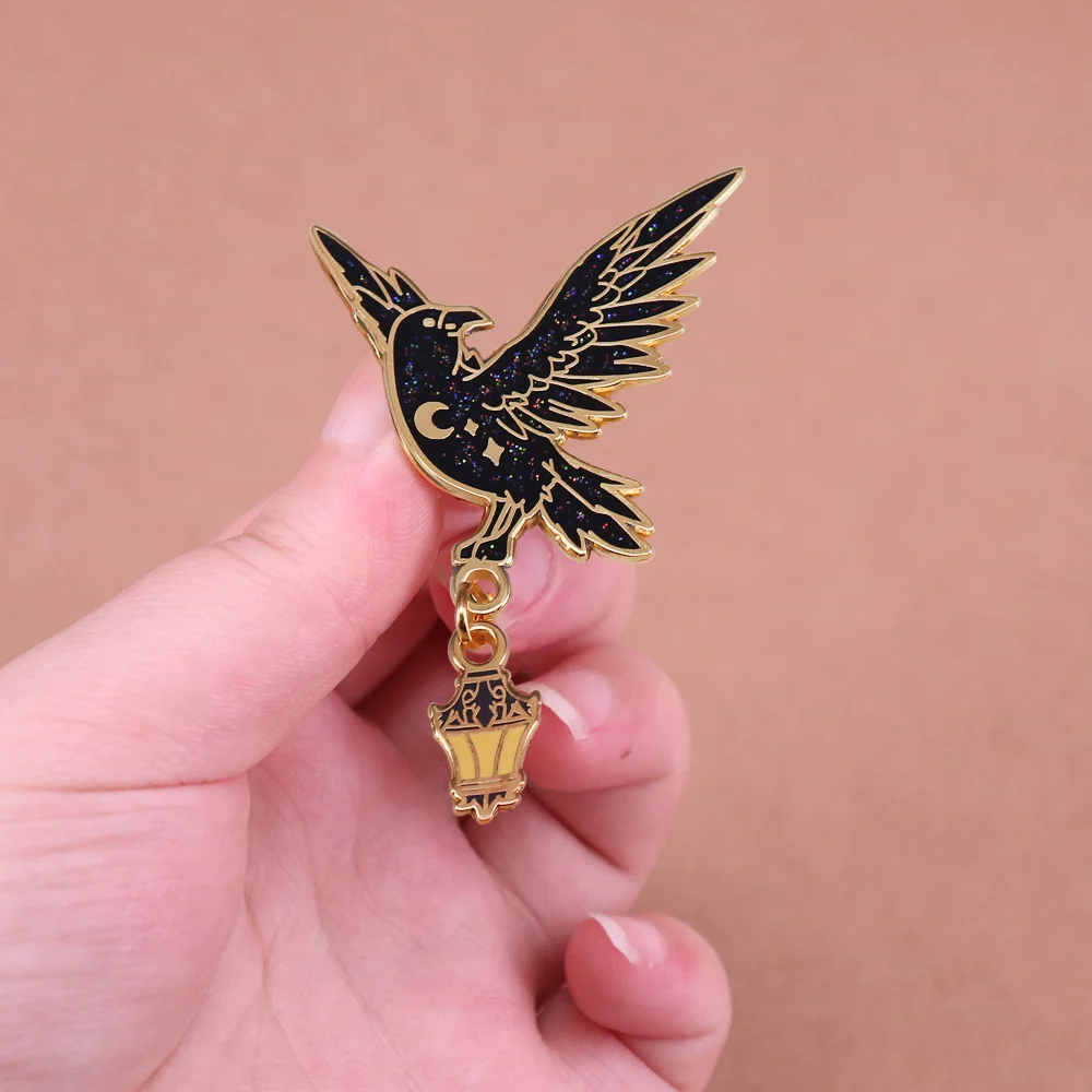 Raven and Lantern Glitter Enamel Pin Starry Crow Badge Black Bird Brooch Fantasy Jewelry Decoration