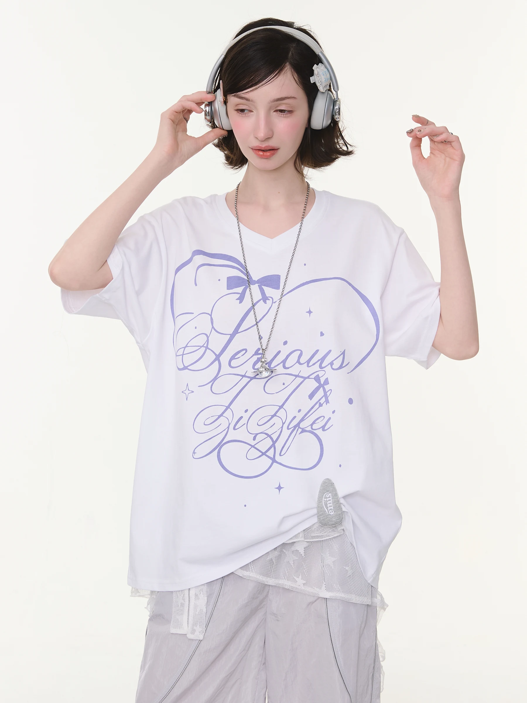 

ZiziFei Summer Starfall Sweetheart V-neck Letter Print Loose Cotton T-shirt Women's Short Sleeve Basic White Top
