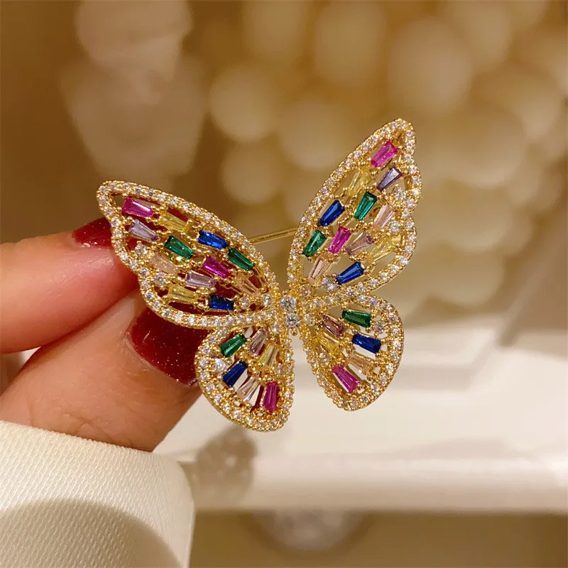 CC Shining Brooches Colorful Zirconia Corsage Beautiful Sweater Pins Cardigan Shawl Buckle Butterfly Shape Badges Party Gift B35