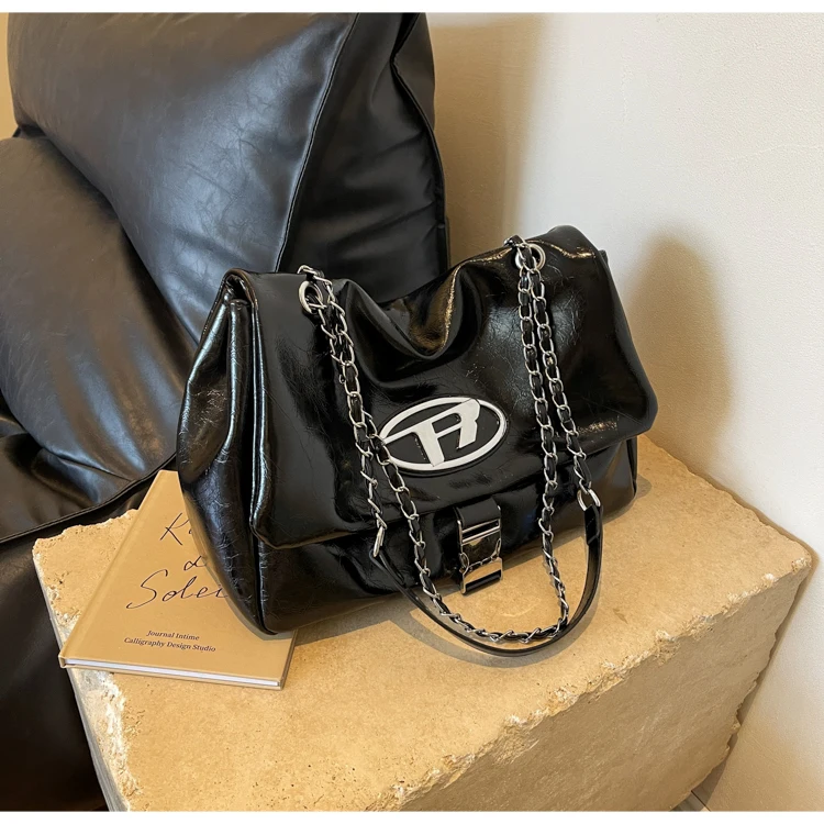 

MGJKTJ Large Capaci Chain Strap Crossbody Bag Women's Faion Commuter Bag Casual Tote Bag Single oulder Bag Trendy