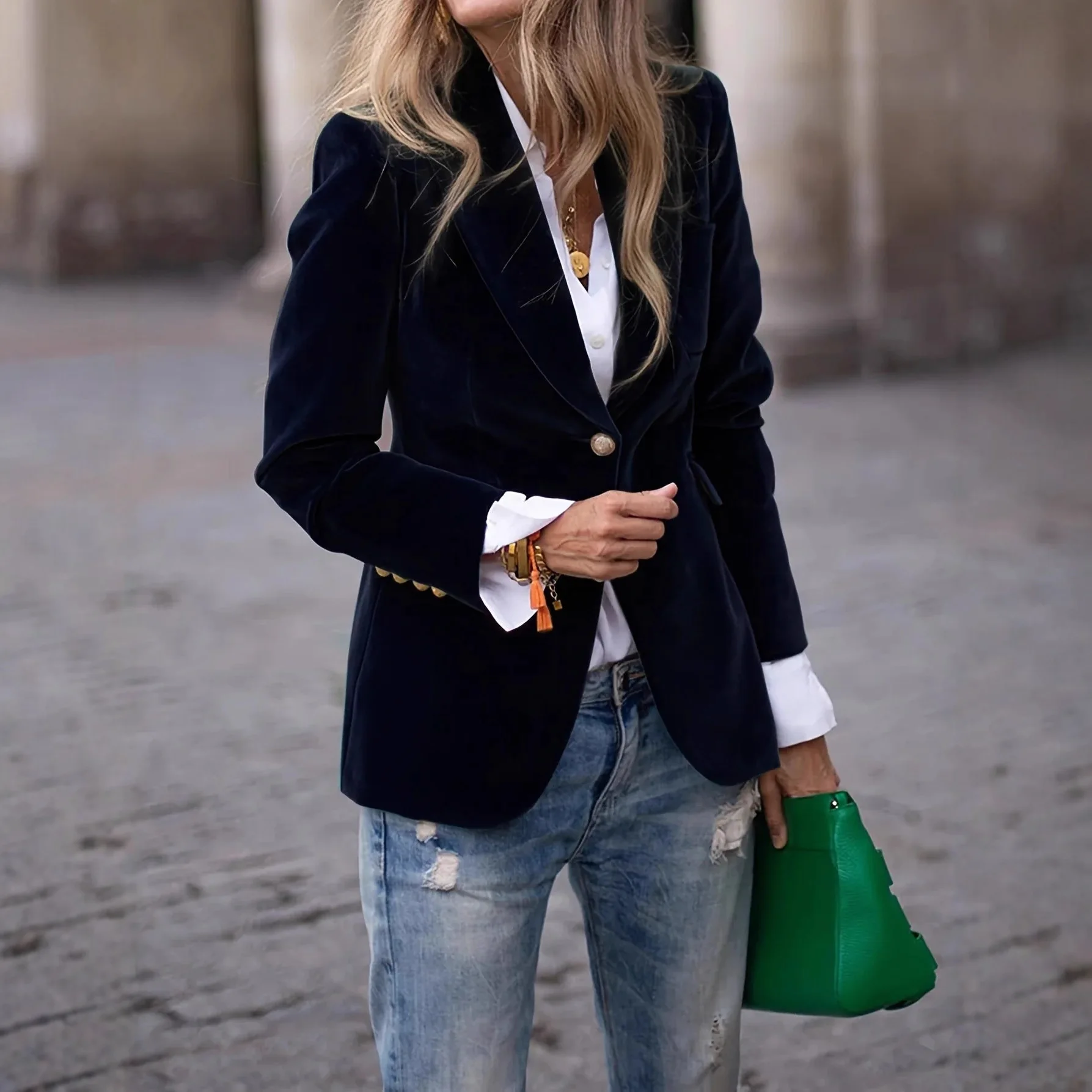 

Новое поступление 2025, женский бархатный пиджак в европейском и американском стиле-куртка на пуговицах с длинными рукавами и воротником, модный костюм, пальто