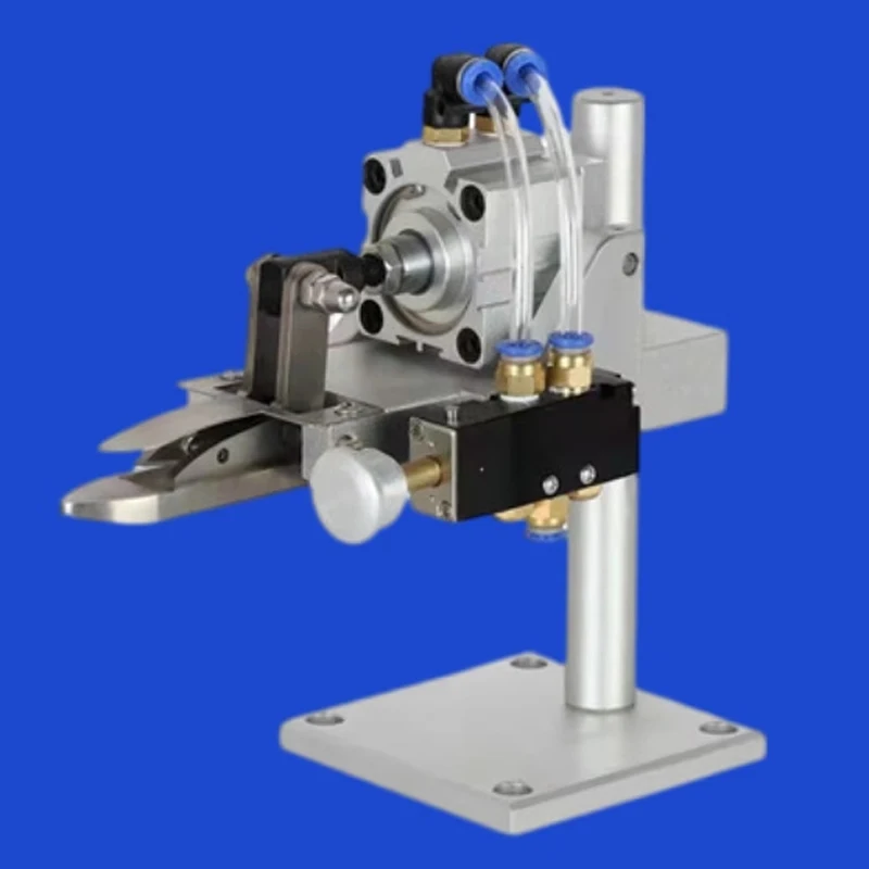 Pneumatic trouser trimming device Semi-automatic trouser loop cutting Trouser loop trimming machine Garment factory trouser loop