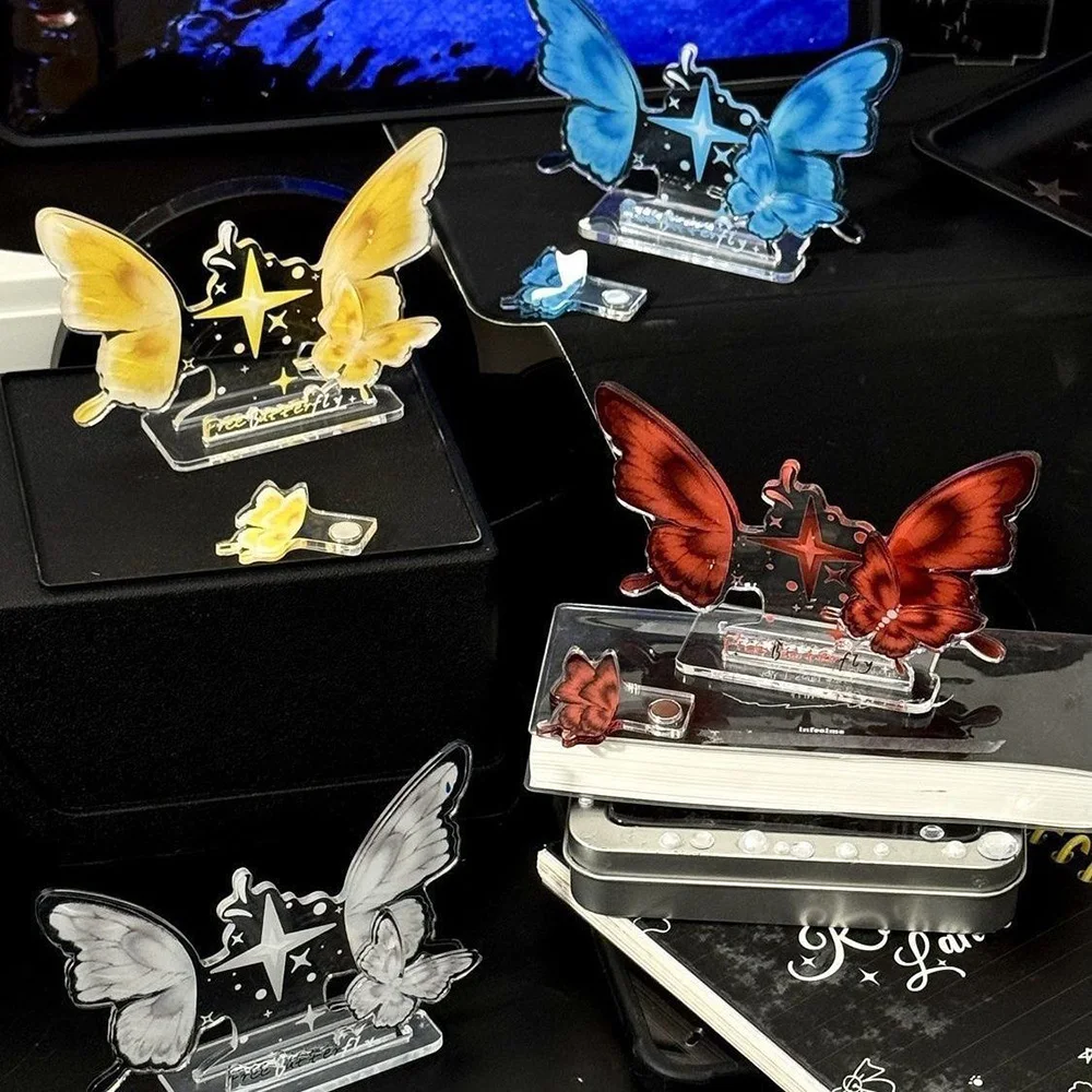 4Pcs Butterfly Acrylic Badge Display Stand Transparent Pin Holder for 58mm Anime Badges Desk Decor Collection Organizer for Fans