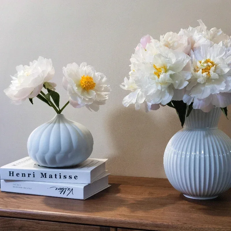 Modern minimalist ceramic vase ornaments small caliber water nourishing vases living room bedroom home decoration crafts gifts